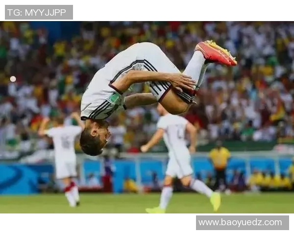 每个号码背后的传奇足坛故事，带你走进球星们的荣耀与梦想