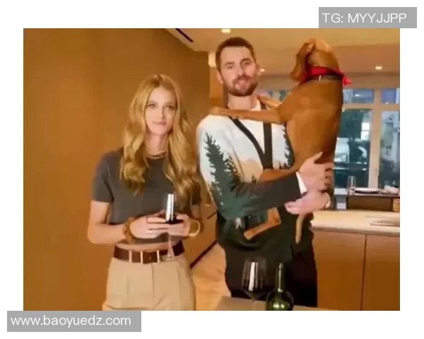 盘点足坛最美球星女友颜值与魅力并揭秘甜蜜爱情故事