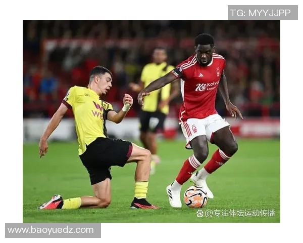 足球巨星云集的赛场 激烈对抗点燃全球激情