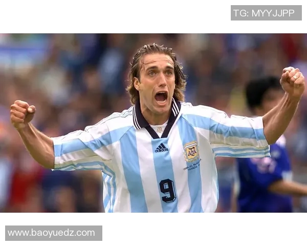 足球巨星精彩瞬间大集锦推荐，看球技如何征服世界球迷